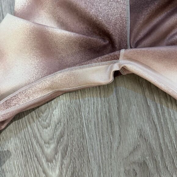 Nike Women's One High-Rise Printed Leggings- size xs - Mauve - Picture 4 of 7